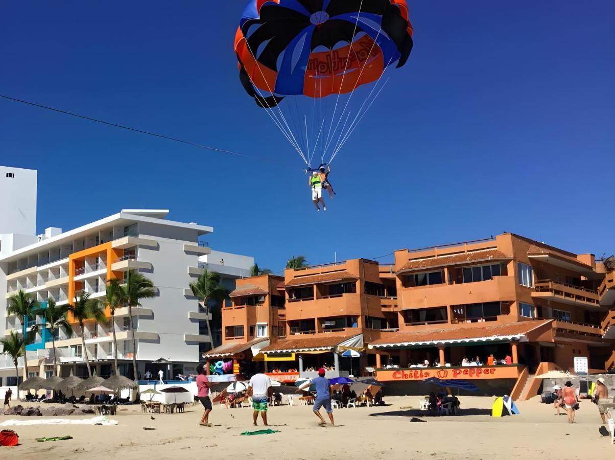 Playa Suites Mazatlán Extérieur photo