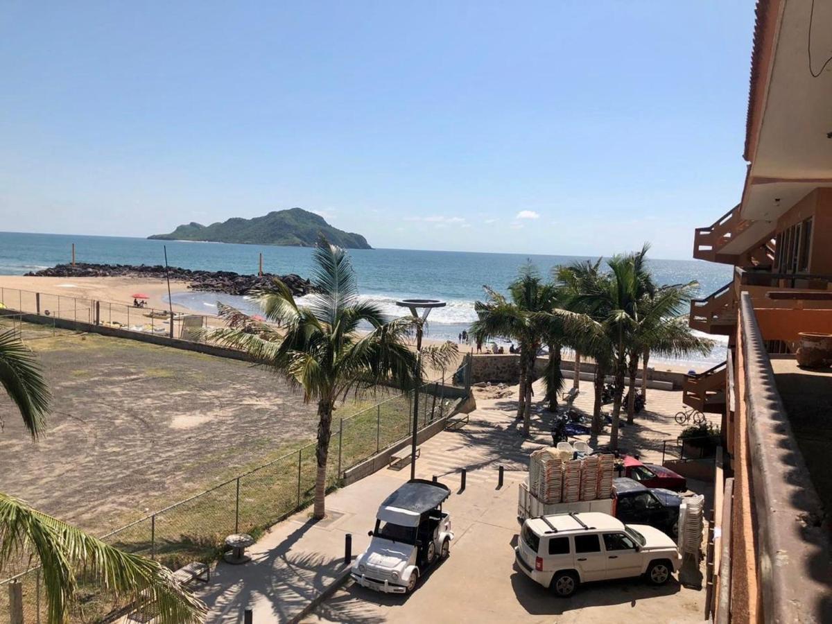 Playa Suites Mazatlán Extérieur photo