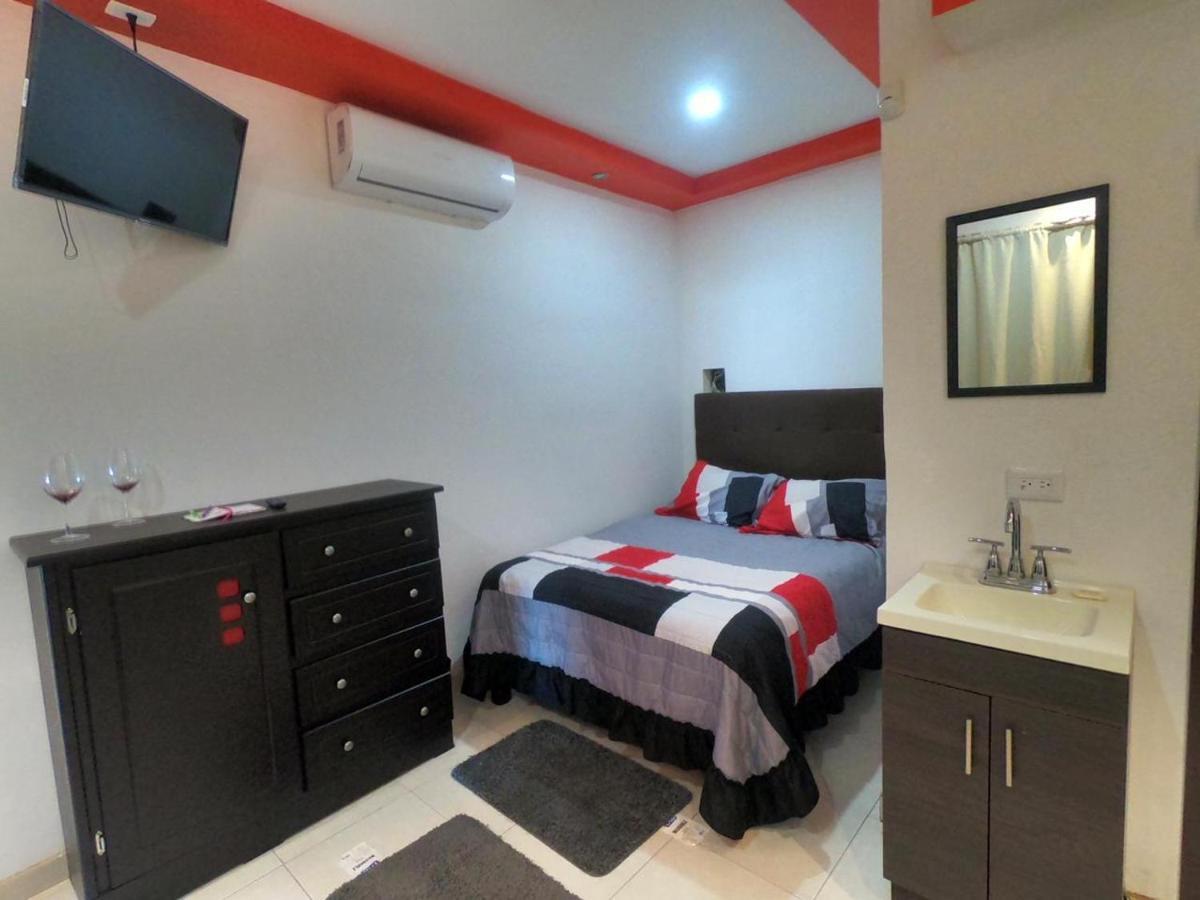 Playa Suites Mazatlán Extérieur photo